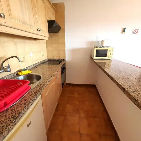 Apartment In Park Albatros With Ocean View 아파트 *