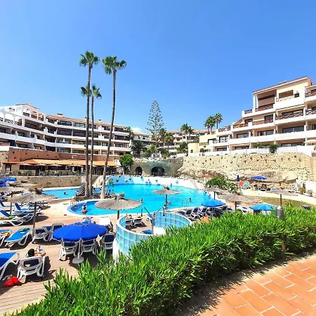 Apartment In Park Albatros With Ocean View